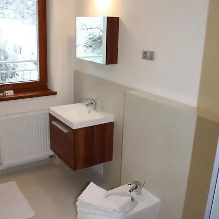 Malina 3* Oscadnica