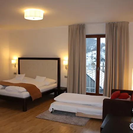 Guest house Malina Oscadnica
